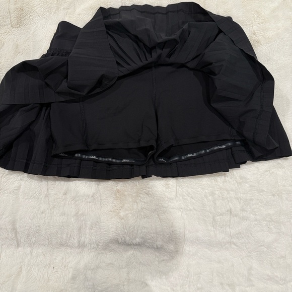 Lululemon Athletica Black Mini Skirt - Picture 6 of 11